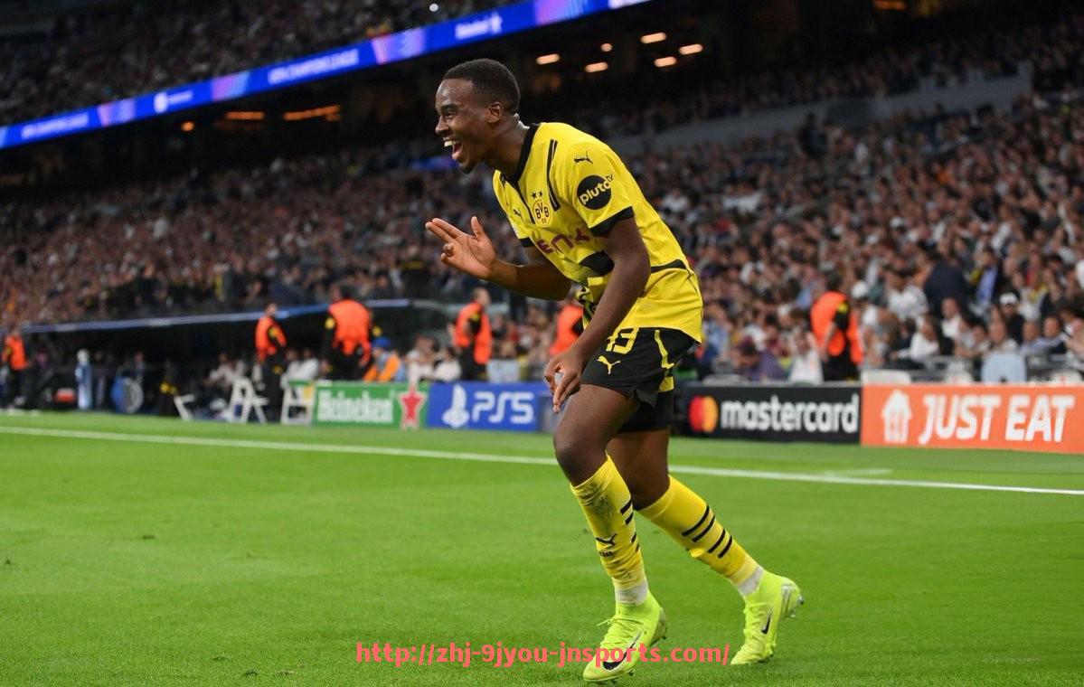 J9九游会登录入口-法甲主场氛围营造及其对球队士气的积极作用