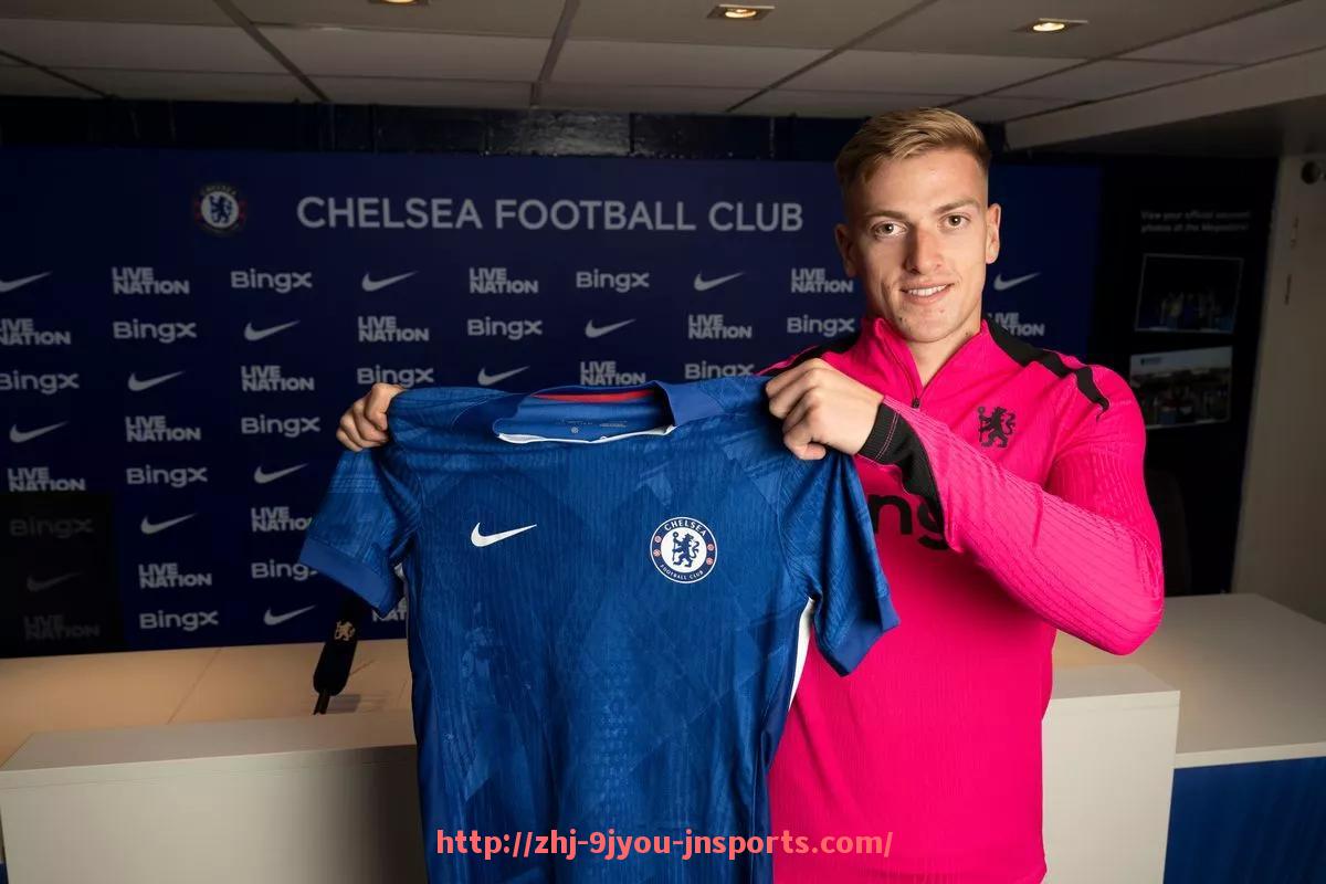 J9九游会登录入口-意甲联赛中没有胜负的球队及平局现象背后原因分析